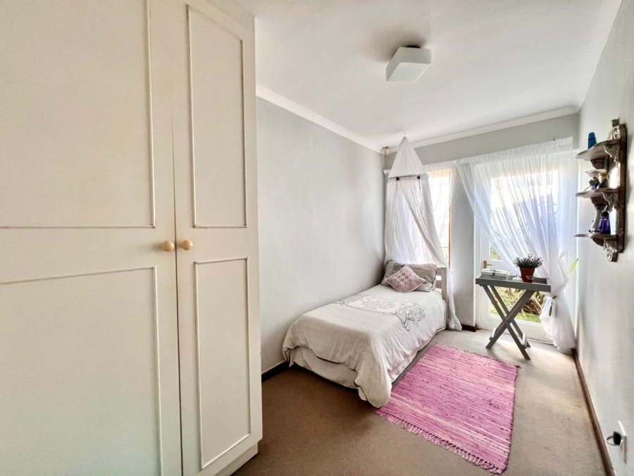 6 Bedroom Property for Sale in Ferreira Town Eastern Cape